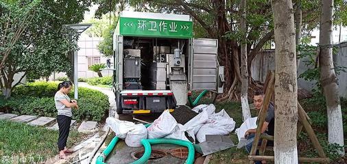 小型吸糞車與新型吸污車 城市環境維護的高效清潔衛士